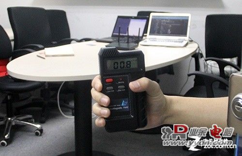 揭真相！无线路由器的辐射到底可怕不？ 